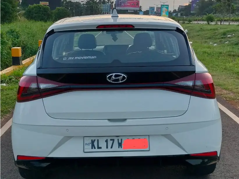 Hyundai I20 Sportz Used Car in Kerala (1)