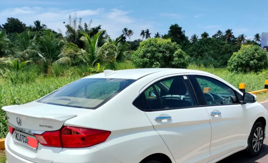 Honda City Used Car in Kerala (7)