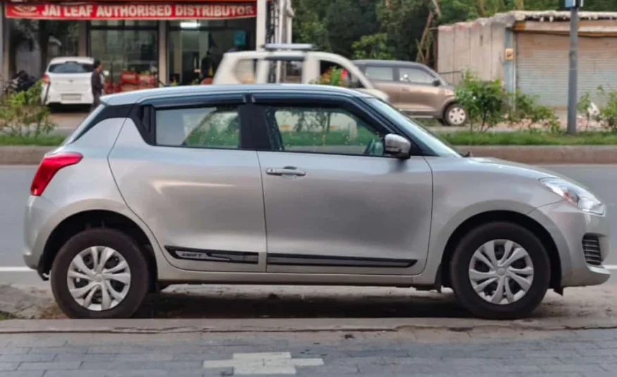 Maruti Suzuki Swift VXI