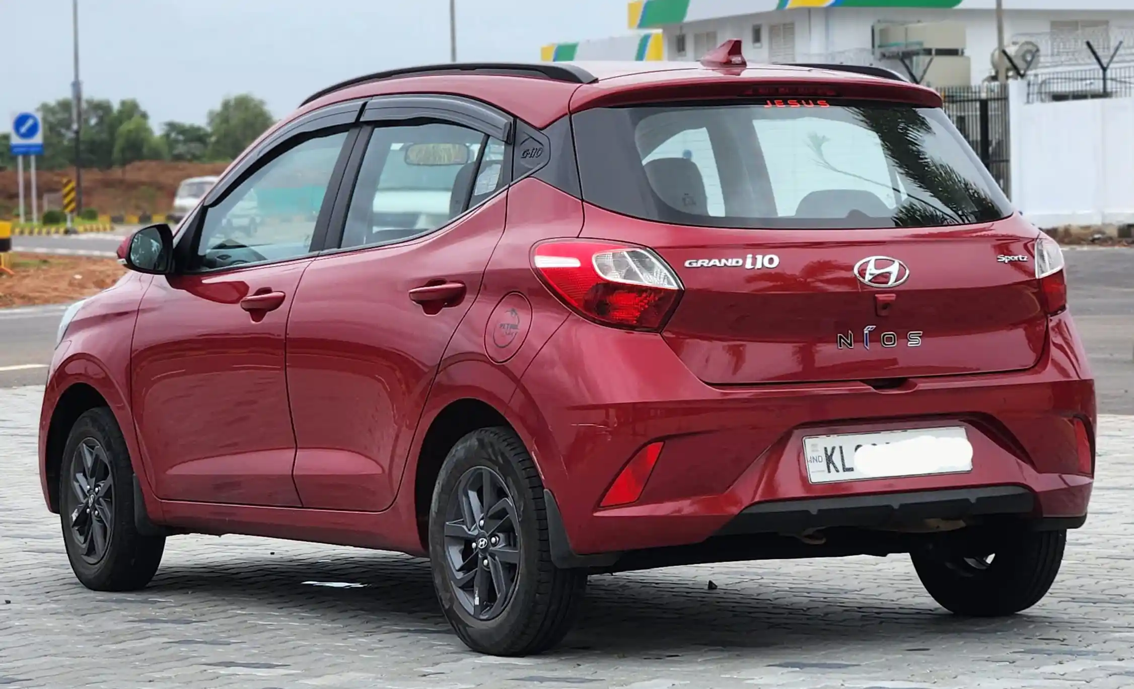 Grand i10 NIOS