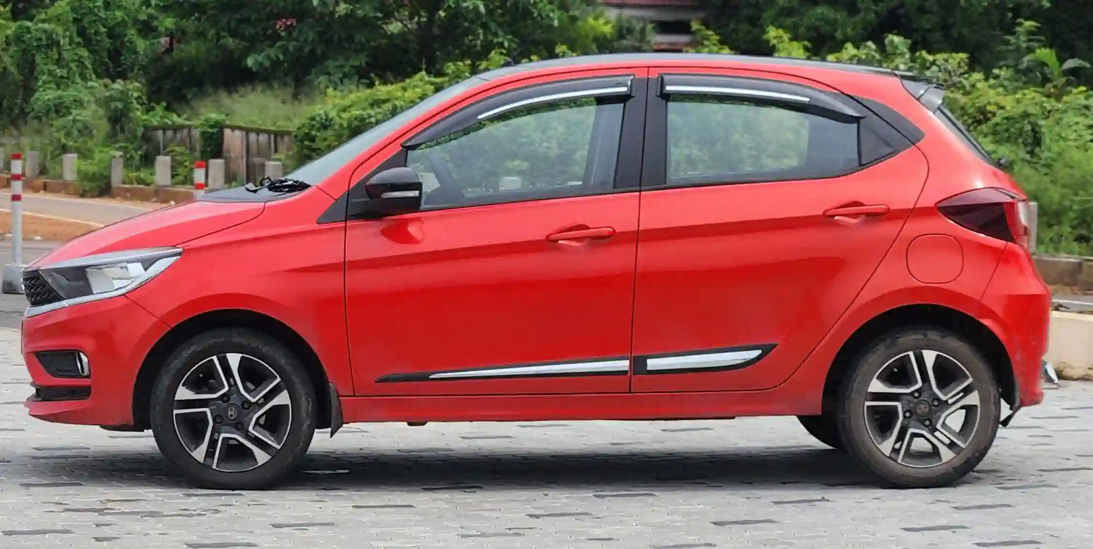 Tata Tiago XZ+