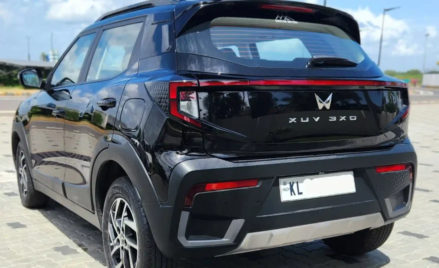 Mahindra XUV 3XO