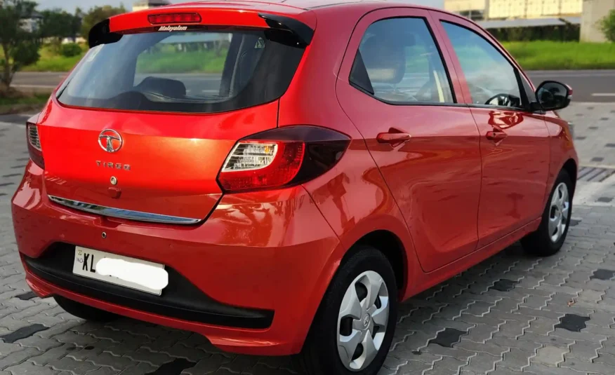 Tata Tiago XT