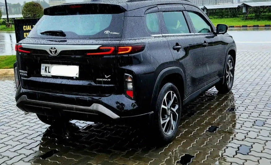 Toyota Hyryder V