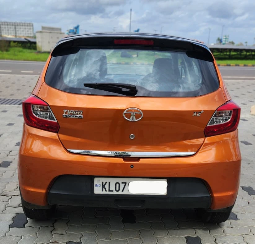 Tata Tiago XZ+