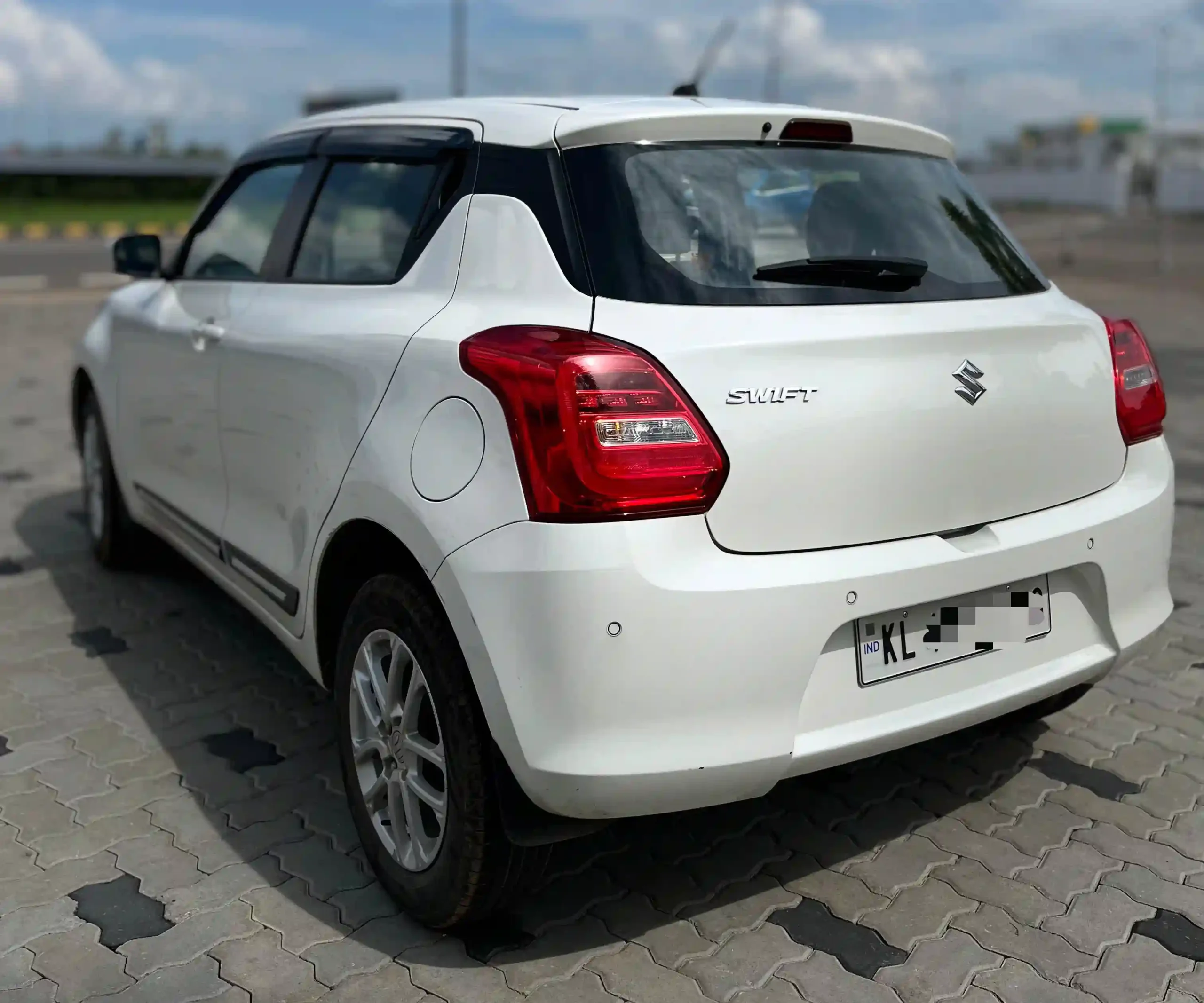 Suzuki Swift ZXi